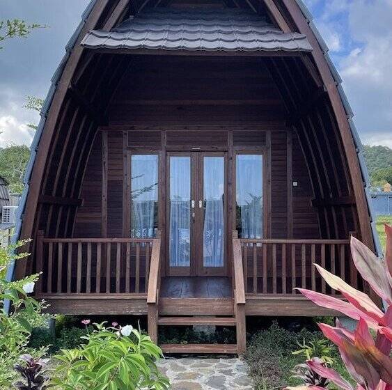 Raffles Inn Labuan Bajo