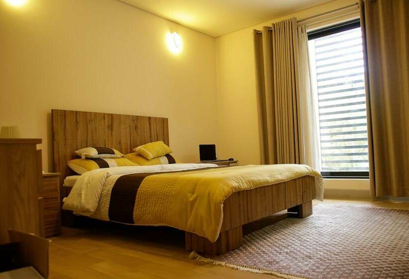 The Bragha Freegate Apartments