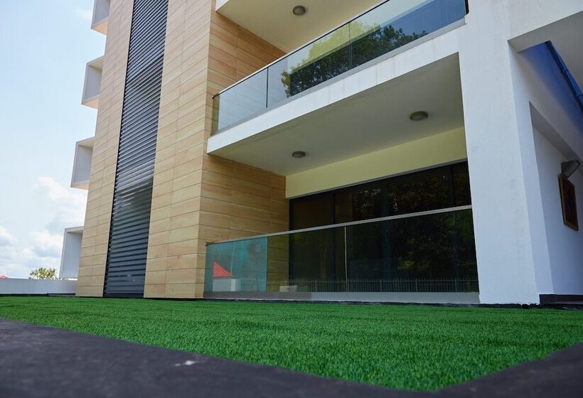 The Bragha Freegate Apartments