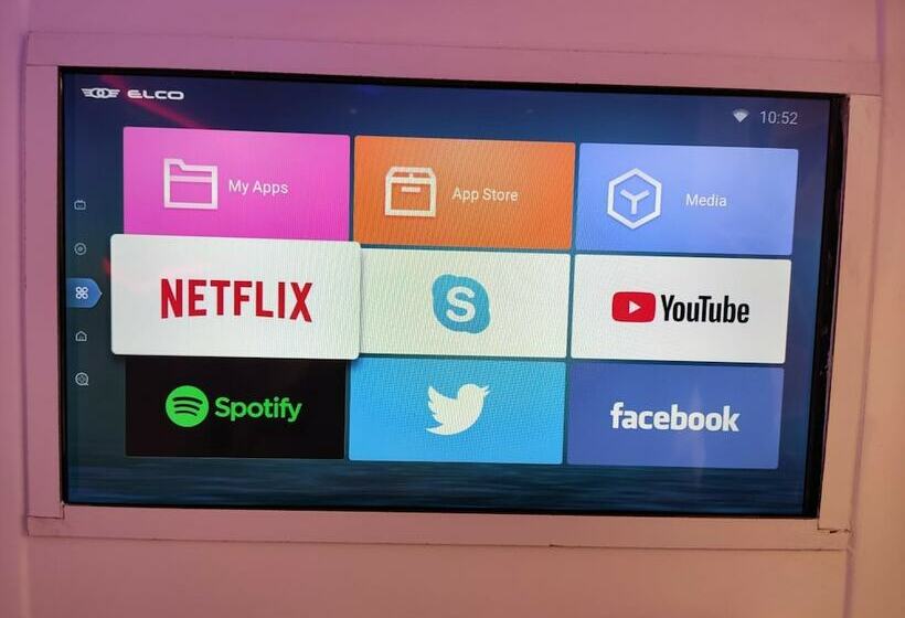 ユースホステル Capsule & Dormitory Space X