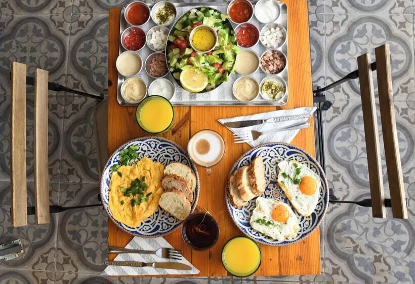 ユースホステル Capsule & Dormitory Space X