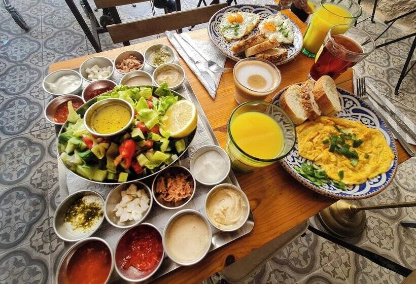 ユースホステル Capsule & Dormitory Space X