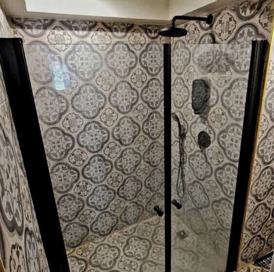 ユースホステル Capsule & Dormitory Space X