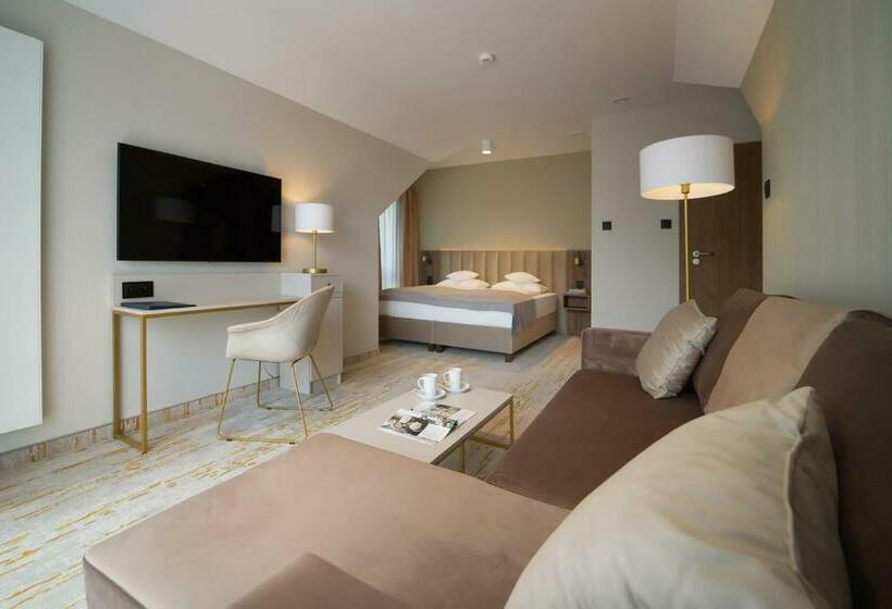 Five Seasons Szklarska Poręba