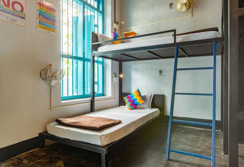 Gostops Allepey Hostel