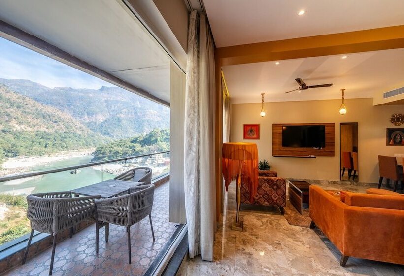 בית מלון כפרי Antalya