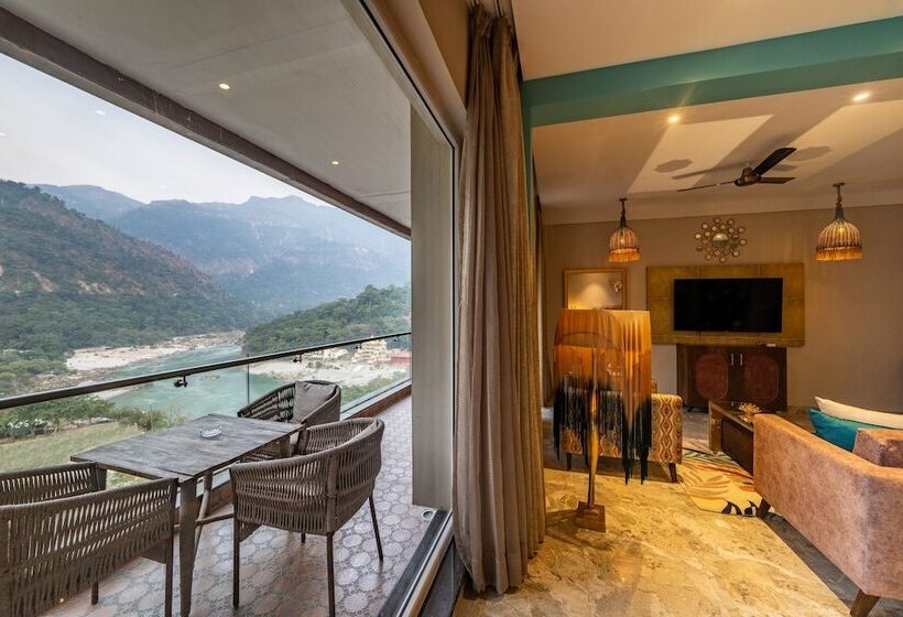 בית מלון כפרי Antalya