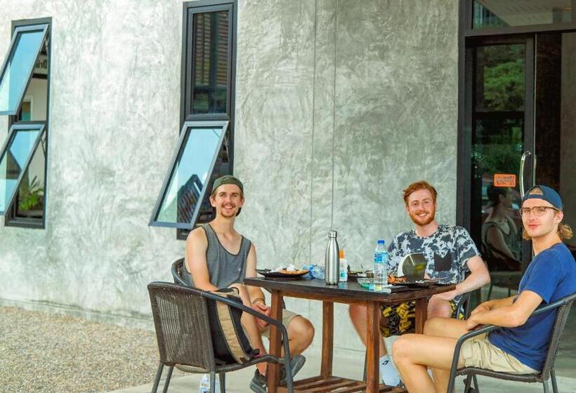 酒店 Baan I Talay Chumphon บ้านไอทะเลชุมพร