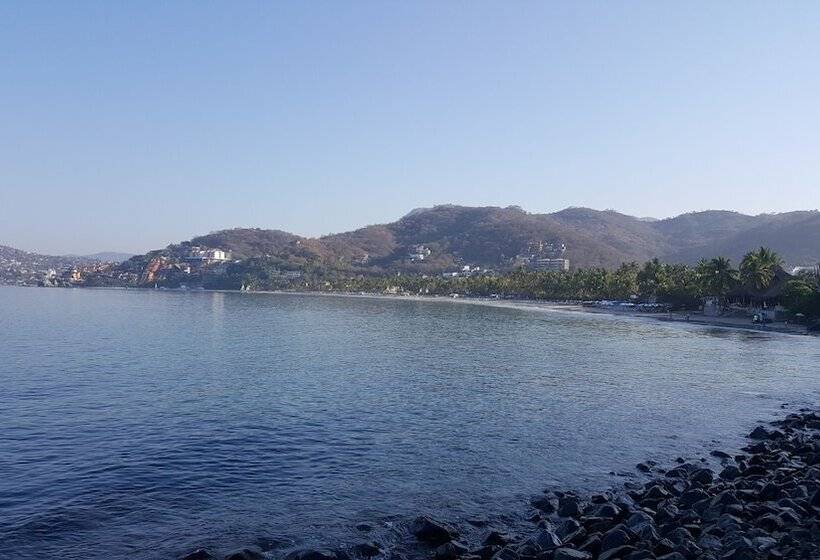 فندق Casa Arcoiris Zihuatanejo