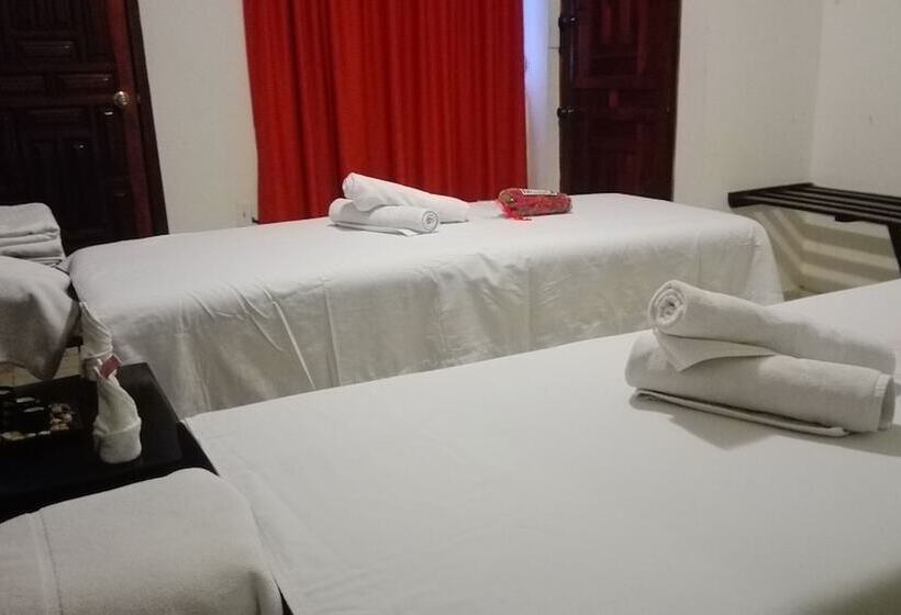 בית מלון כפרי Casa De Pakal