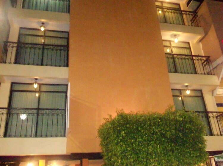 בית מלון כפרי Casa De Pakal