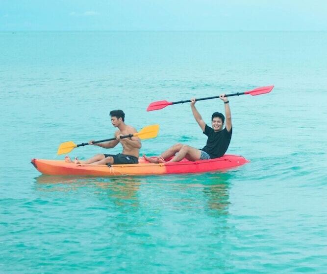 هتل Chaithalay Khanom Resort