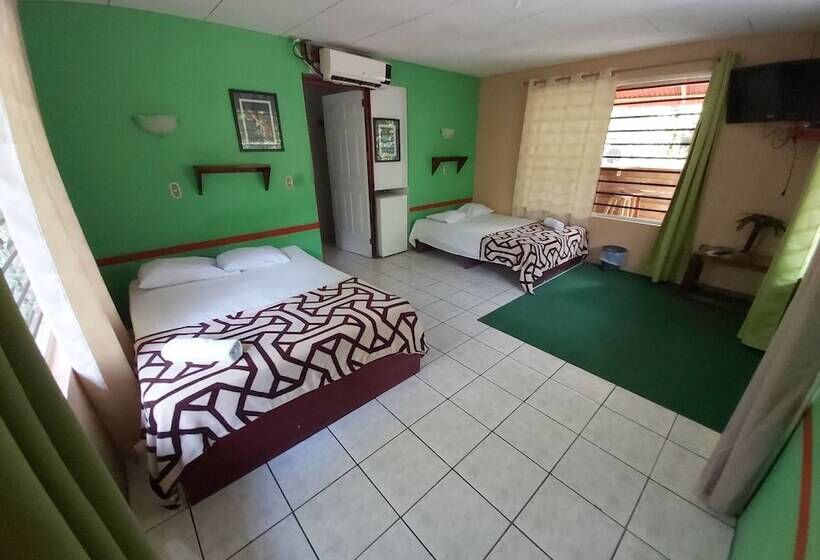 酒店 Costa Azul Lodge