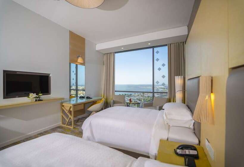 هتل Dana Rayhaan By Rotana