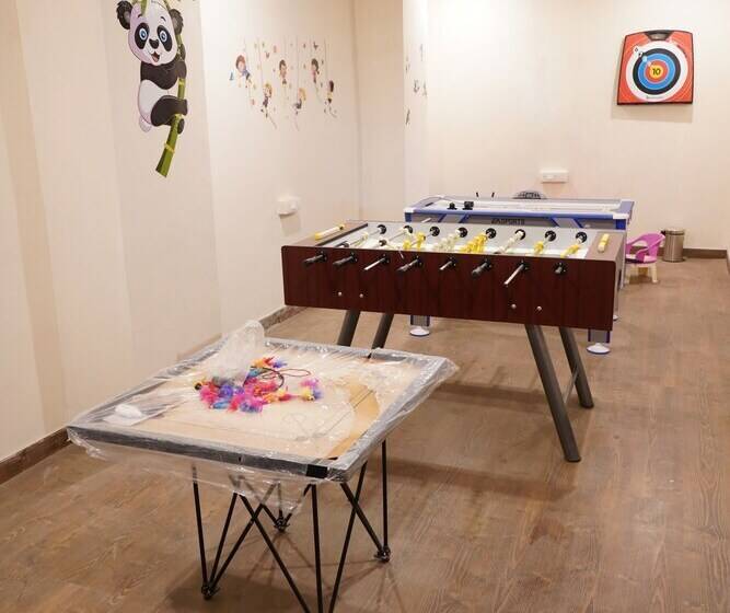 בית מלון כפרי Dewdrop Pride Inn