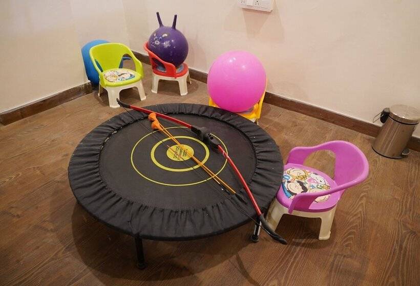 בית מלון כפרי Dewdrop Pride Inn