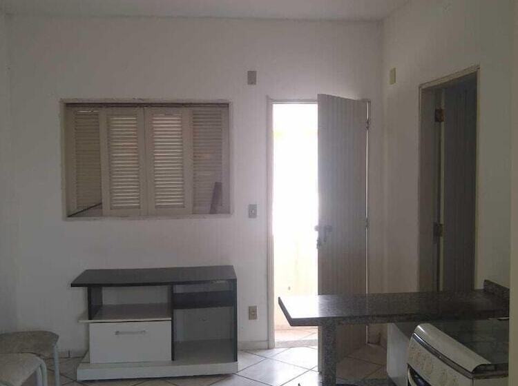 ホテル Fernandes Peruíbe