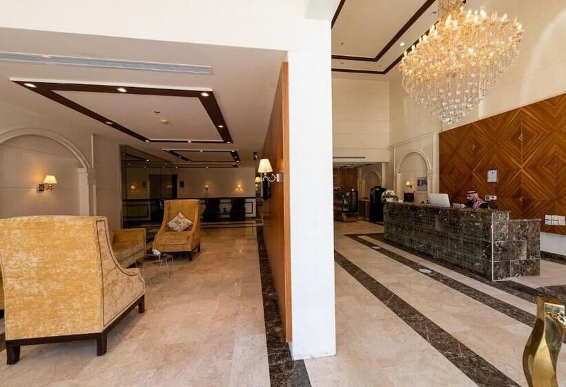 Отель Holiday Plus Al Nuzha