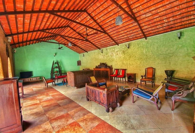 فندق Greetoe Celebration Van Vilas