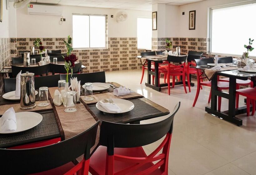 בית מלון כפרי Heritage