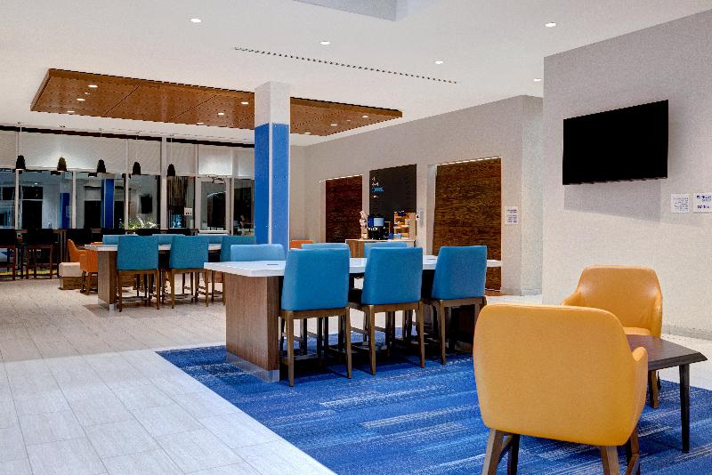 فندق Holiday Inn Express & Suites   Glendale Downtown