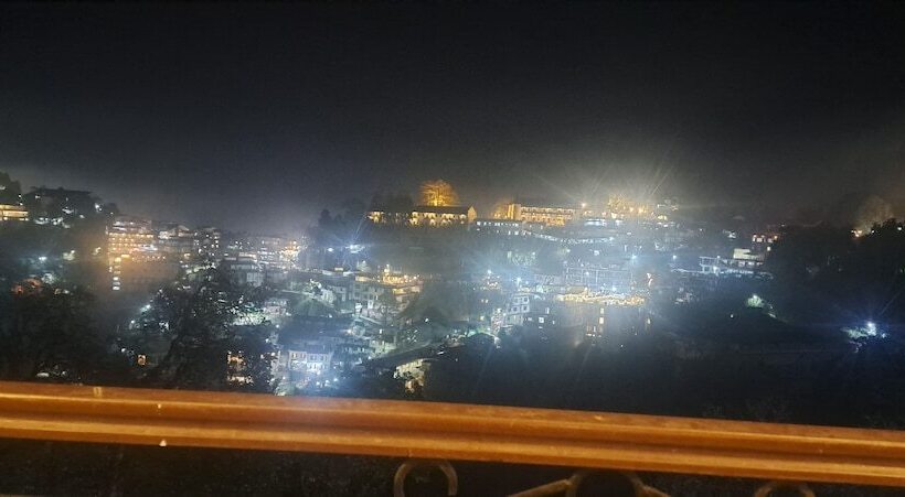 בית מלון כפרי Madhuban Sarovar Portico Mussoorie