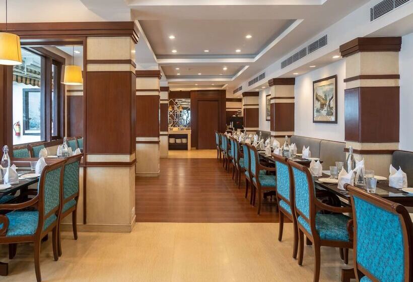 בית מלון כפרי Madhuban Sarovar Portico Mussoorie