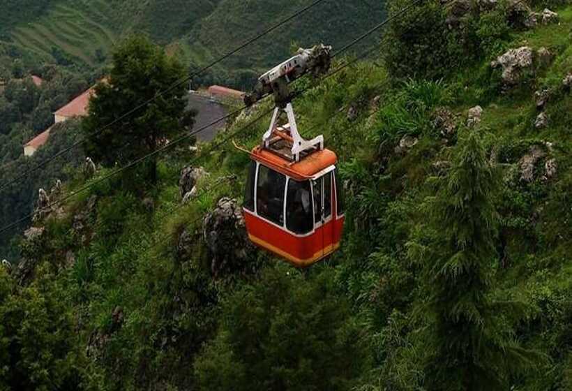 בית מלון כפרי Madhuban Sarovar Portico Mussoorie