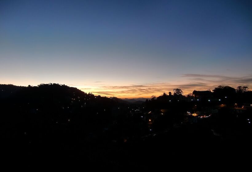 בית מלון כפרי Madhuban Sarovar Portico Mussoorie