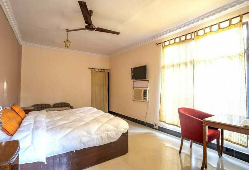 בית מלון כפרי Maharaja Kothi