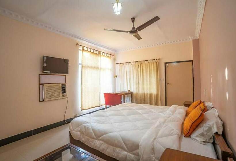 בית מלון כפרי Maharaja Kothi