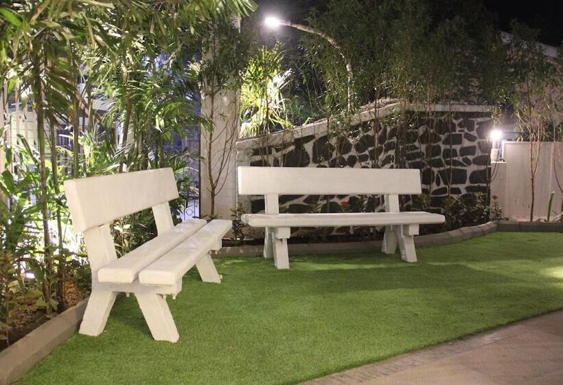 酒店 Meritas Adore Resort Lonavala