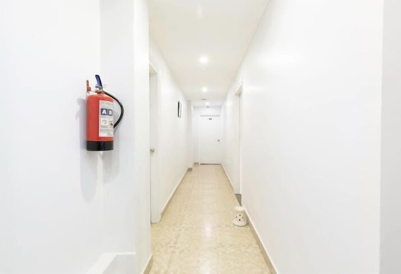 בית מלון כפרי Moon Residency