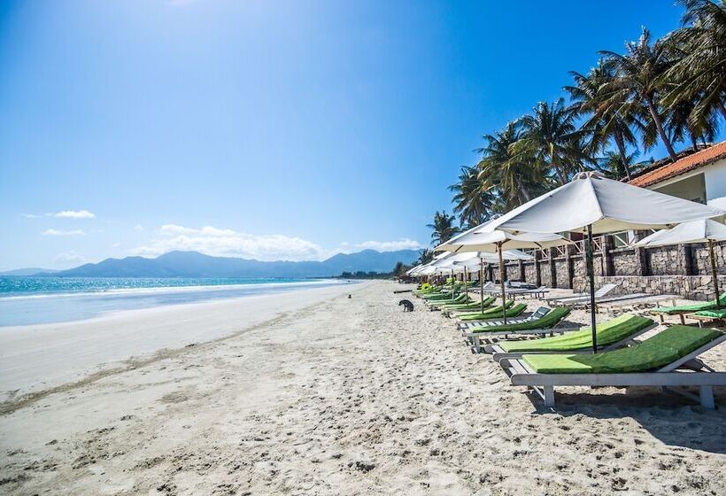 هتل Paradise Resort Doc Let