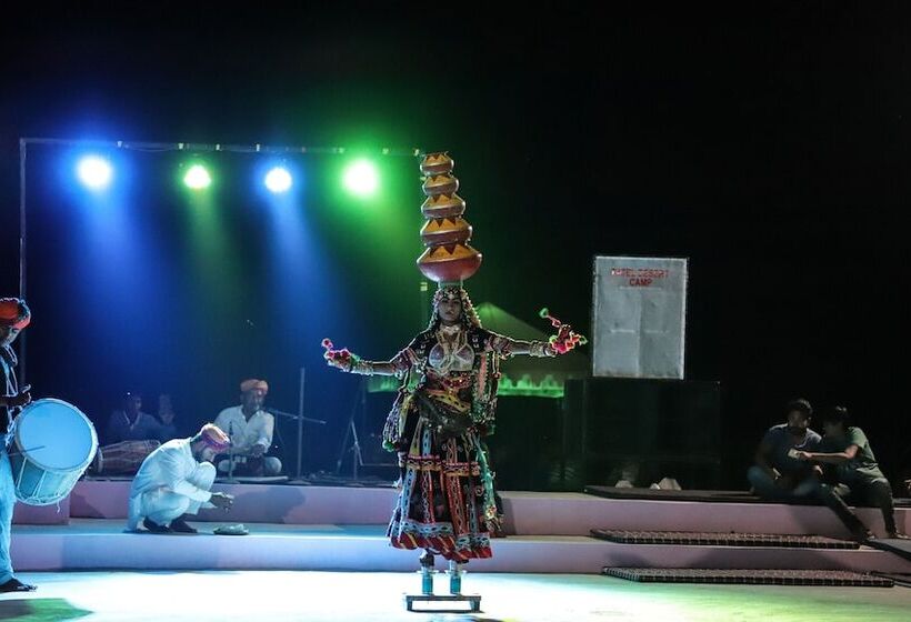 فندق Patel Desert Camp