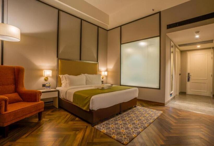 ホテル Polo Towers Agartala