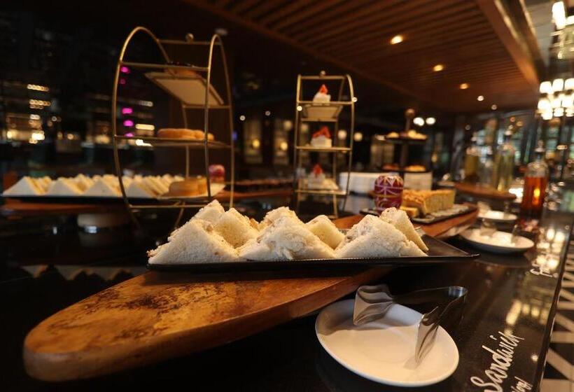 ホテル Polo Towers Agartala