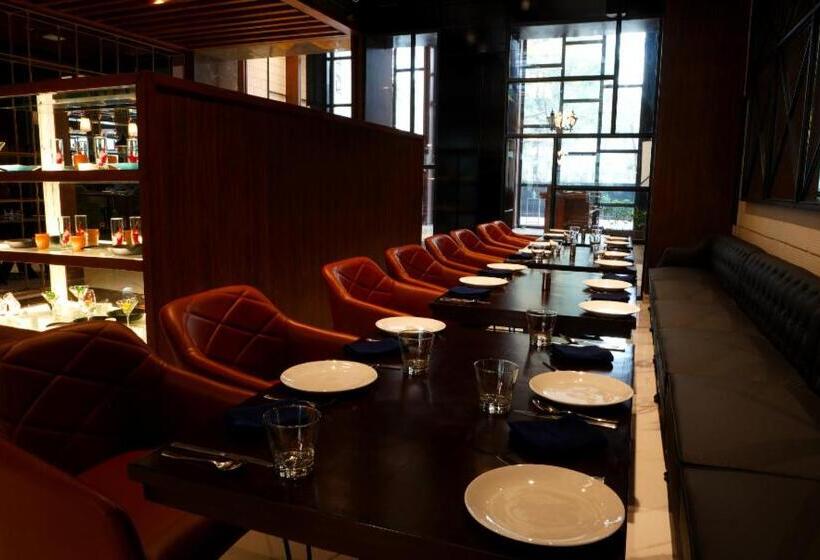 ホテル Polo Towers Agartala