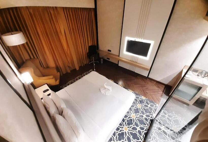 ホテル Polo Towers Agartala