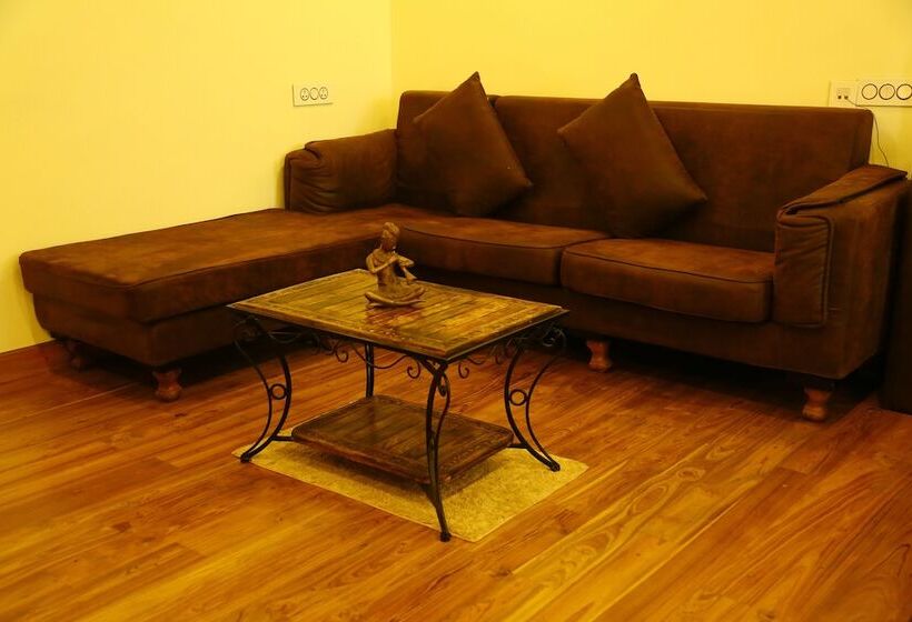 فندق Royal County Resorts