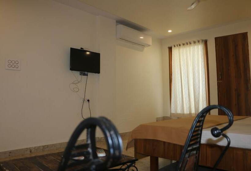 فندق Royal County Resorts