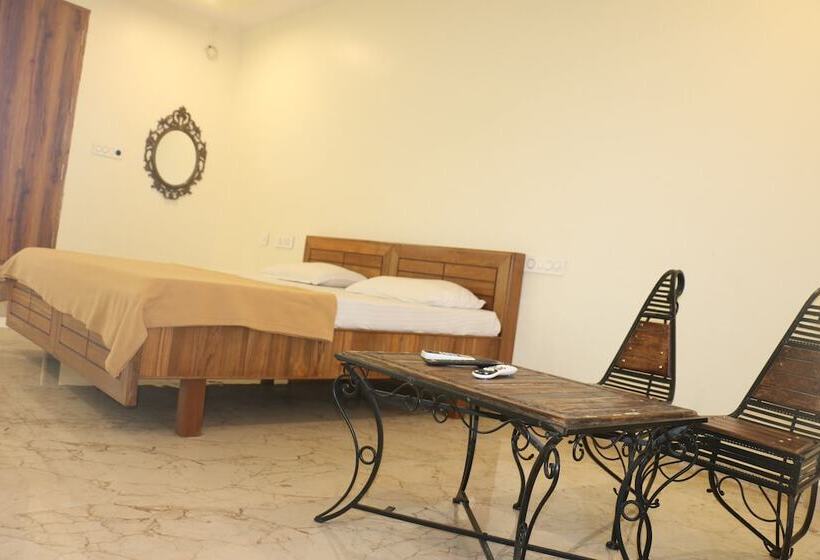 酒店 Royal County Resorts