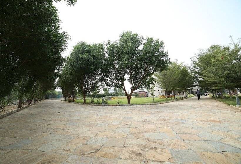 فندق Royal County Resorts