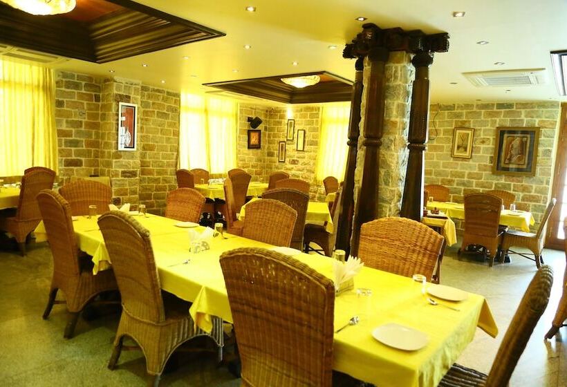 فندق Royal County Resorts