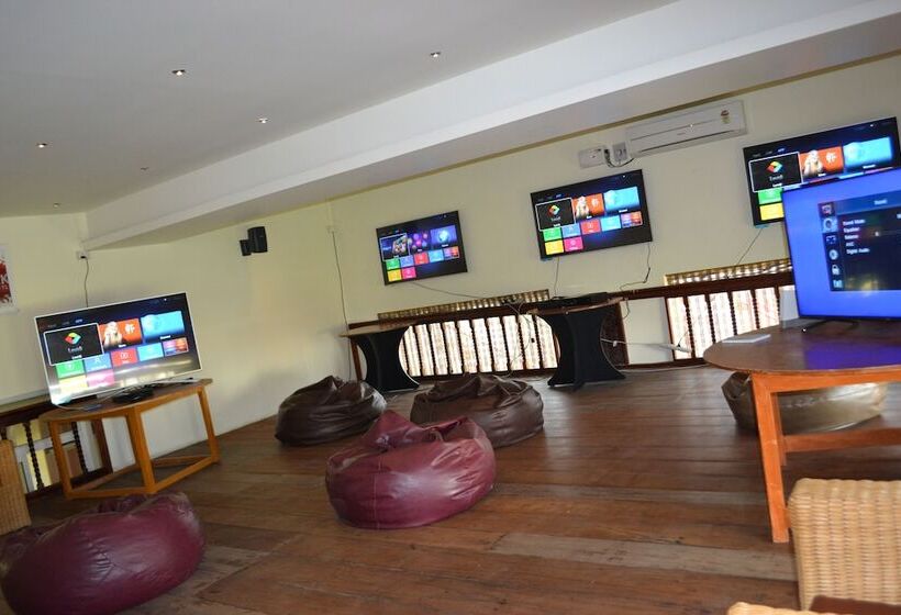 فندق Royal County Resorts