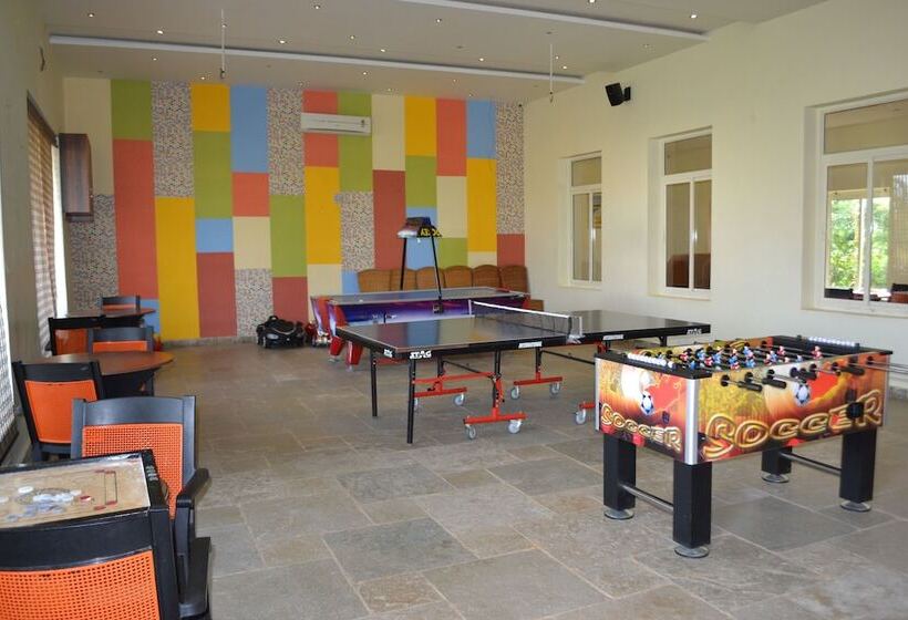 فندق Royal County Resorts