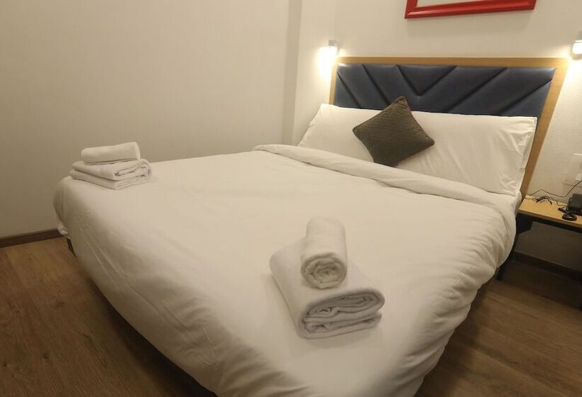 Отель Royal Inn Mahalaxmi