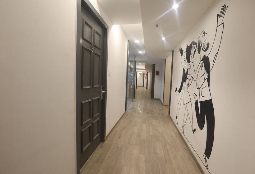 Отель Royal Inn Mahalaxmi