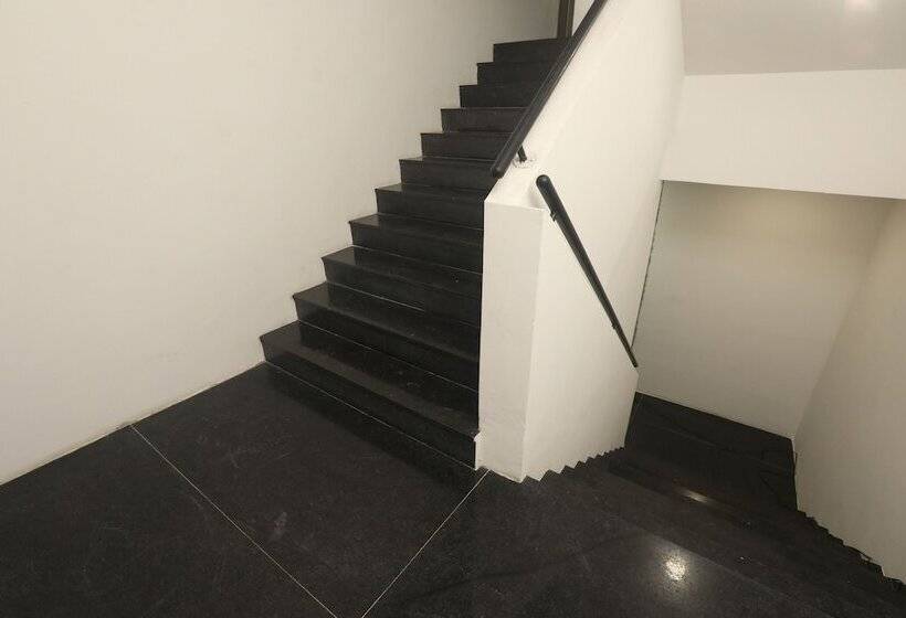 Отель Royal Inn Mahalaxmi