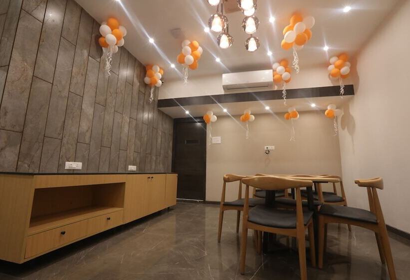 Отель Royal Inn Mahalaxmi